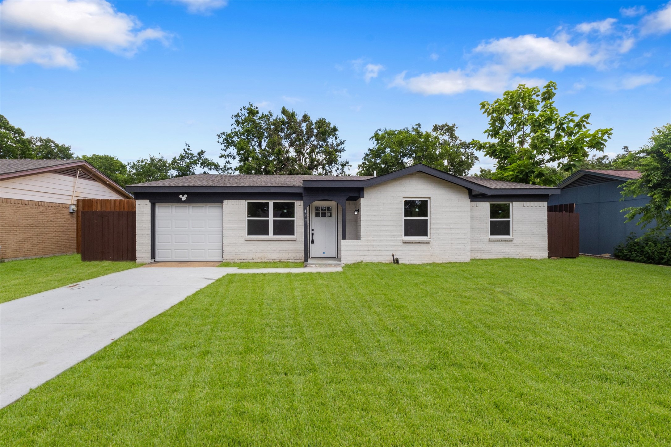 422 Sparks Street Grand Prairie TX 75051