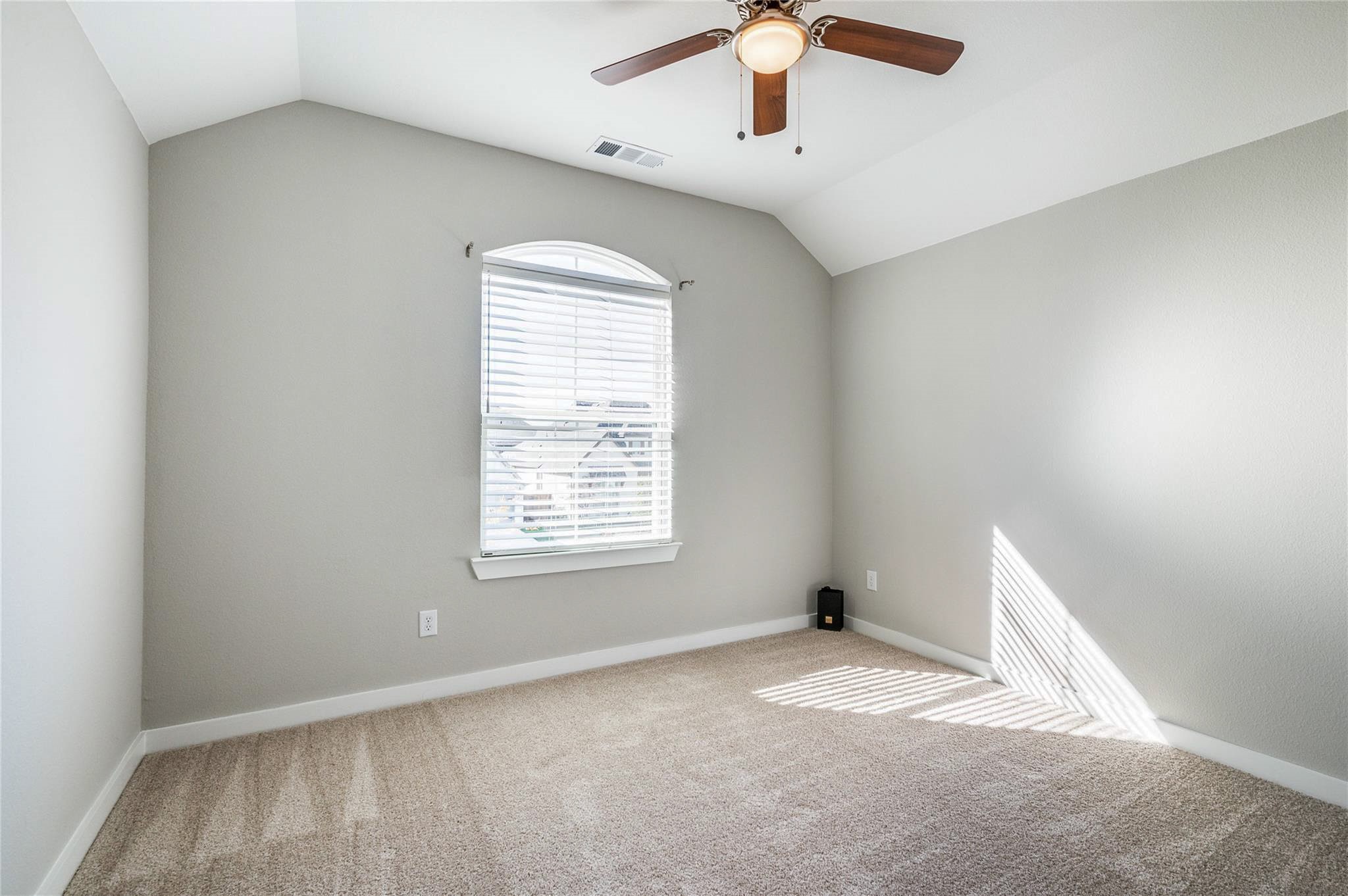 1309 Old Rocksprings Pass Mansfield TX 76063