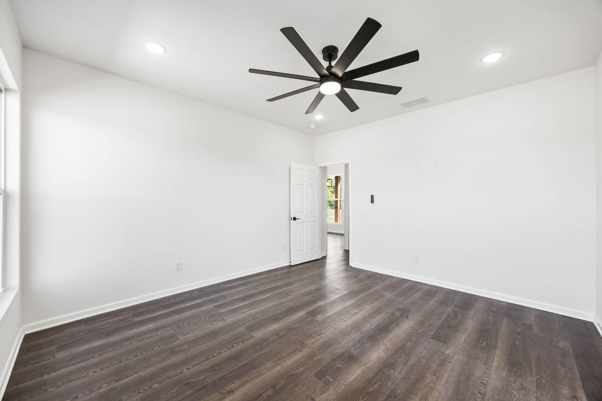 372 County Road 4300 Greenville TX 75401
