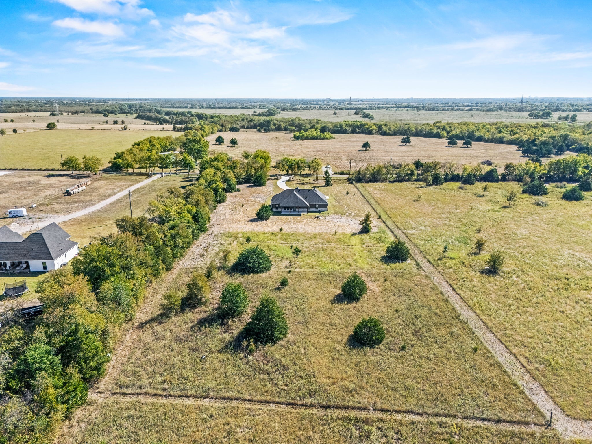372 County Road 4300 Greenville TX 75401