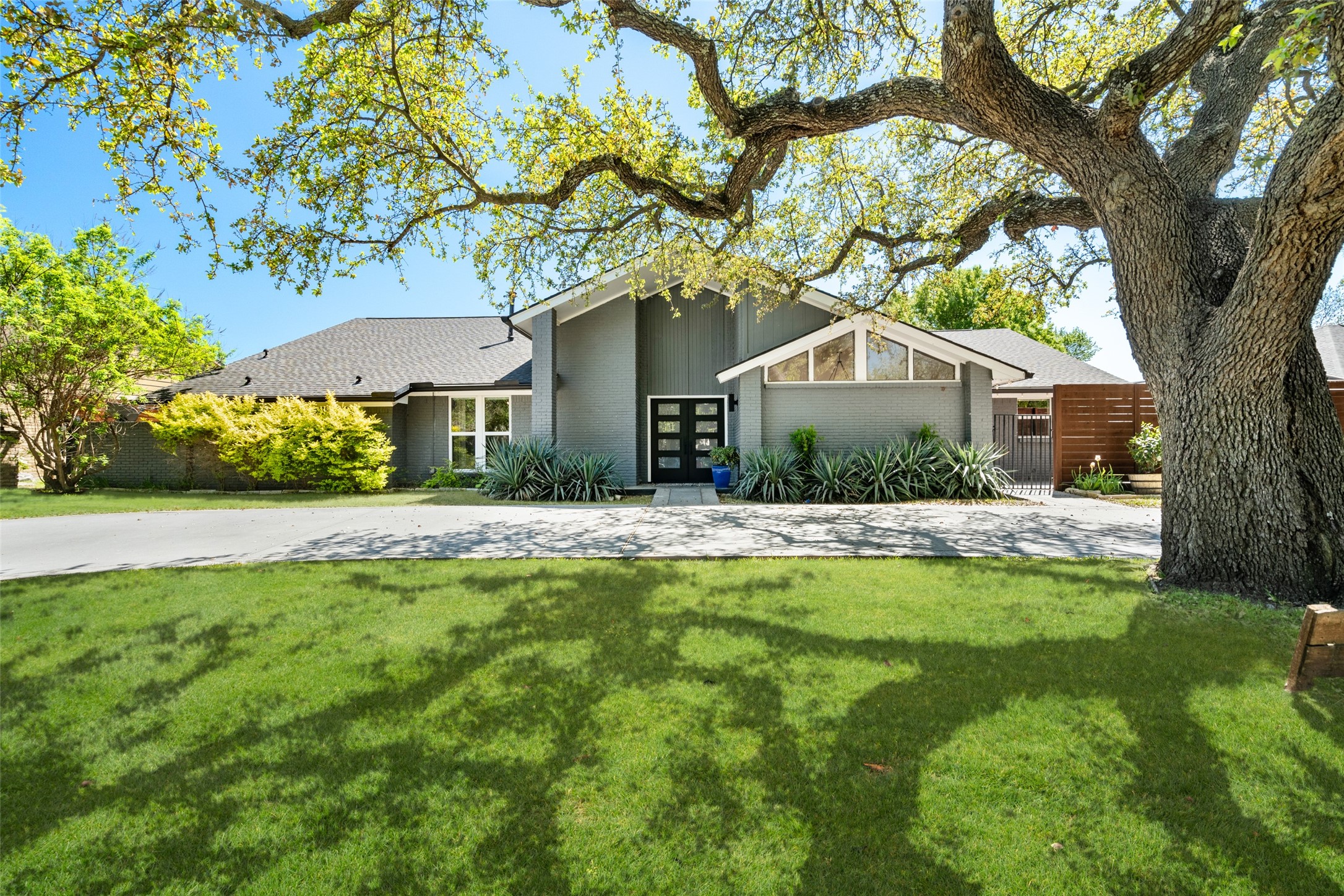 6612 Rolling Vista Drive Dallas TX 75248