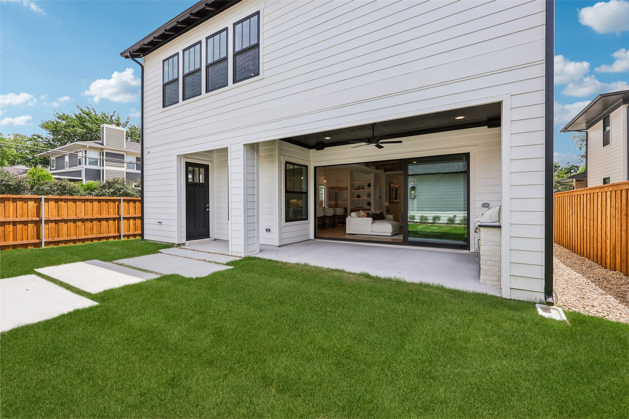 5457 Bonita Avenue Dallas TX 75206