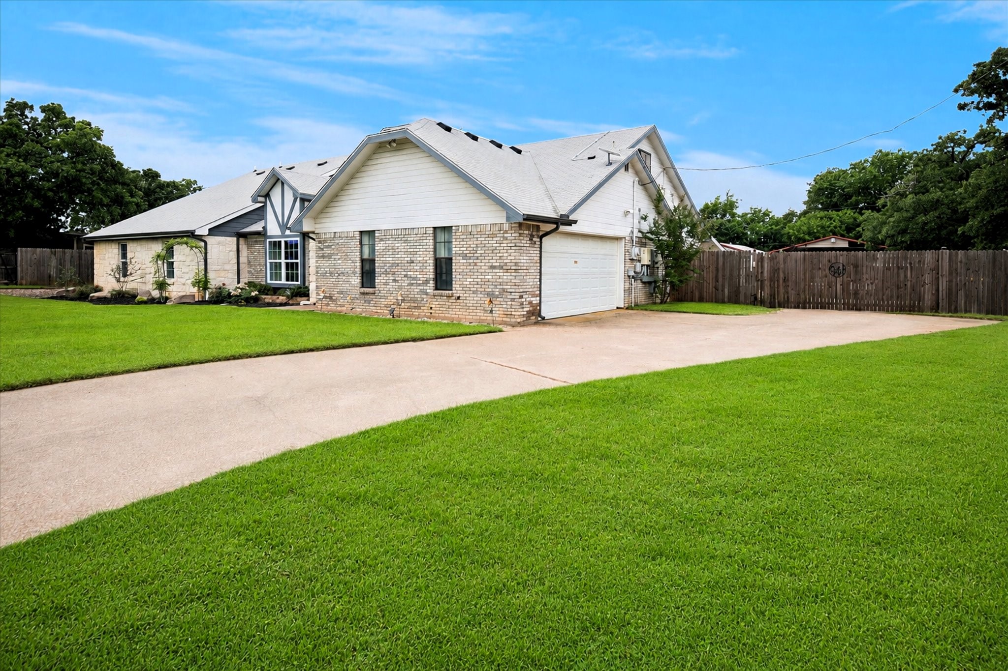 9716 Windsor Circle Fort Worth TX 76140