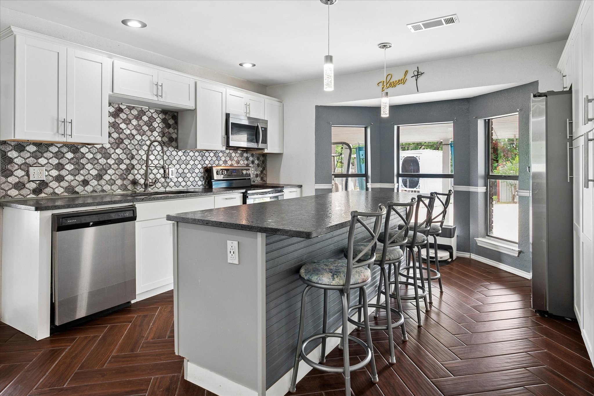 9716 Windsor Circle Fort Worth TX 76140