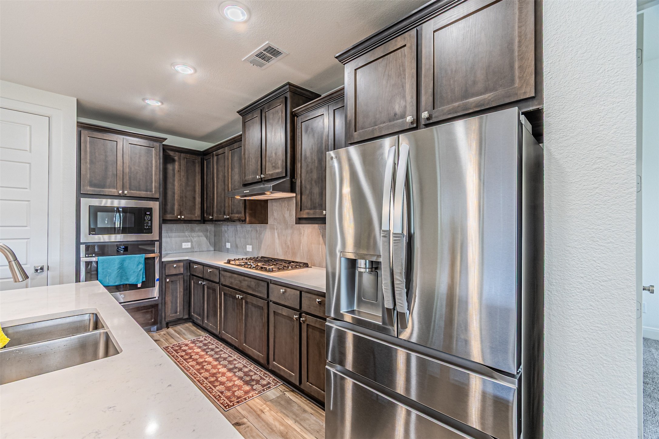 5028 Sandbrock Parkway Aubrey TX 76227