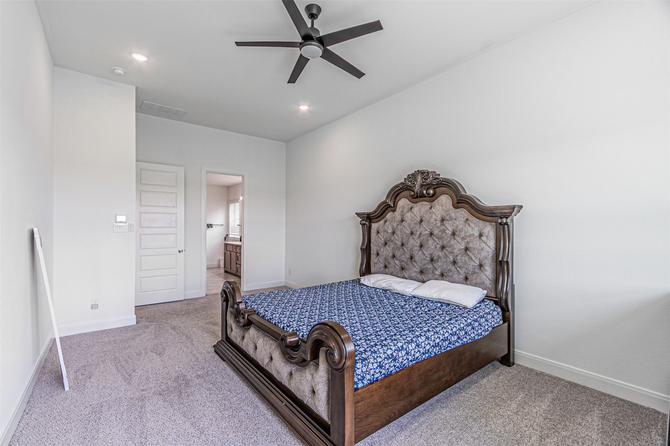 5028 Sandbrock Parkway Aubrey TX 76227