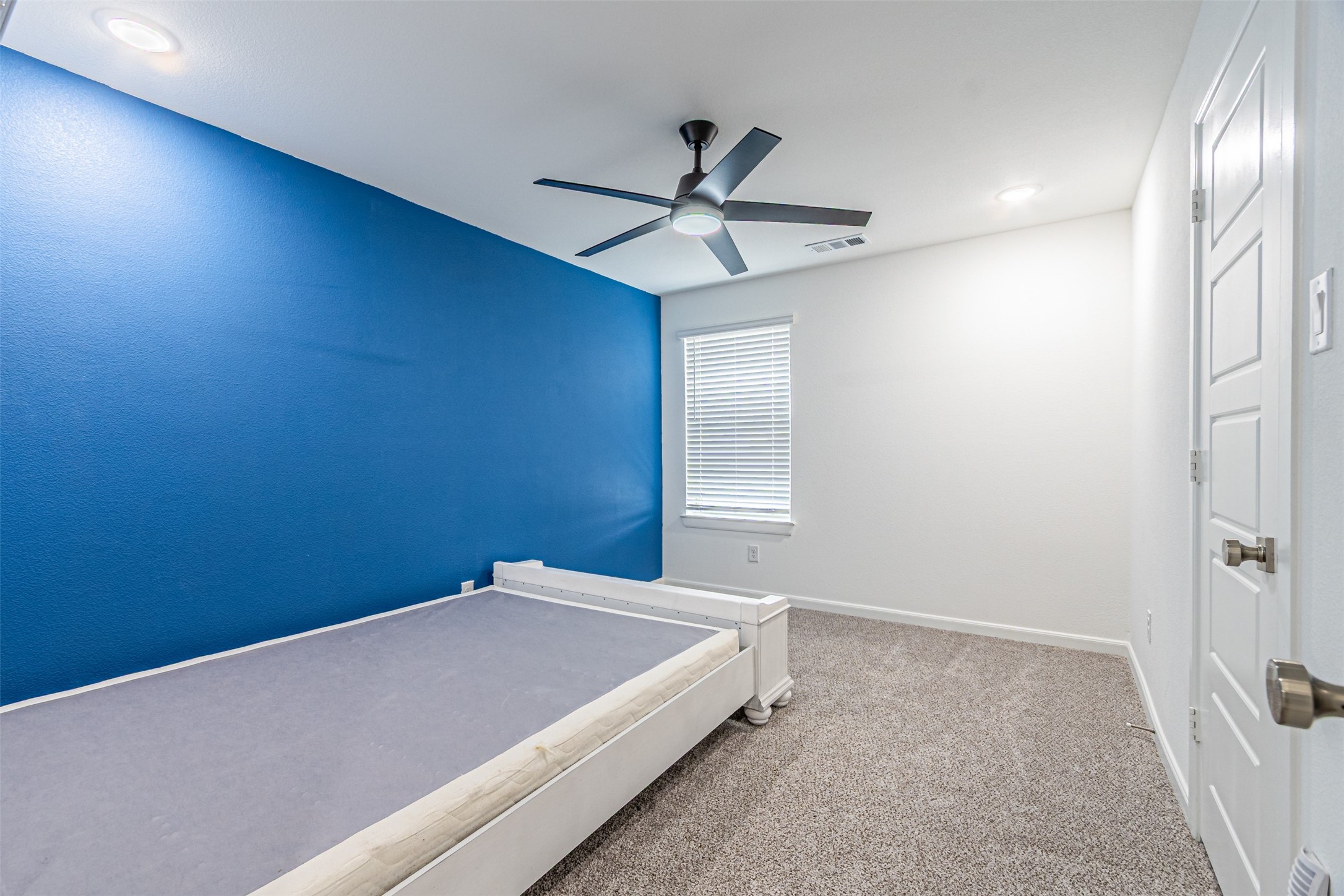 5028 Sandbrock Parkway Aubrey TX 76227