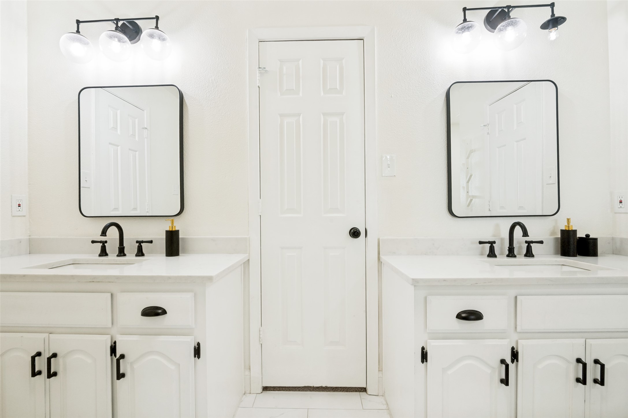 3323 Dasher Street Lancaster TX 75146