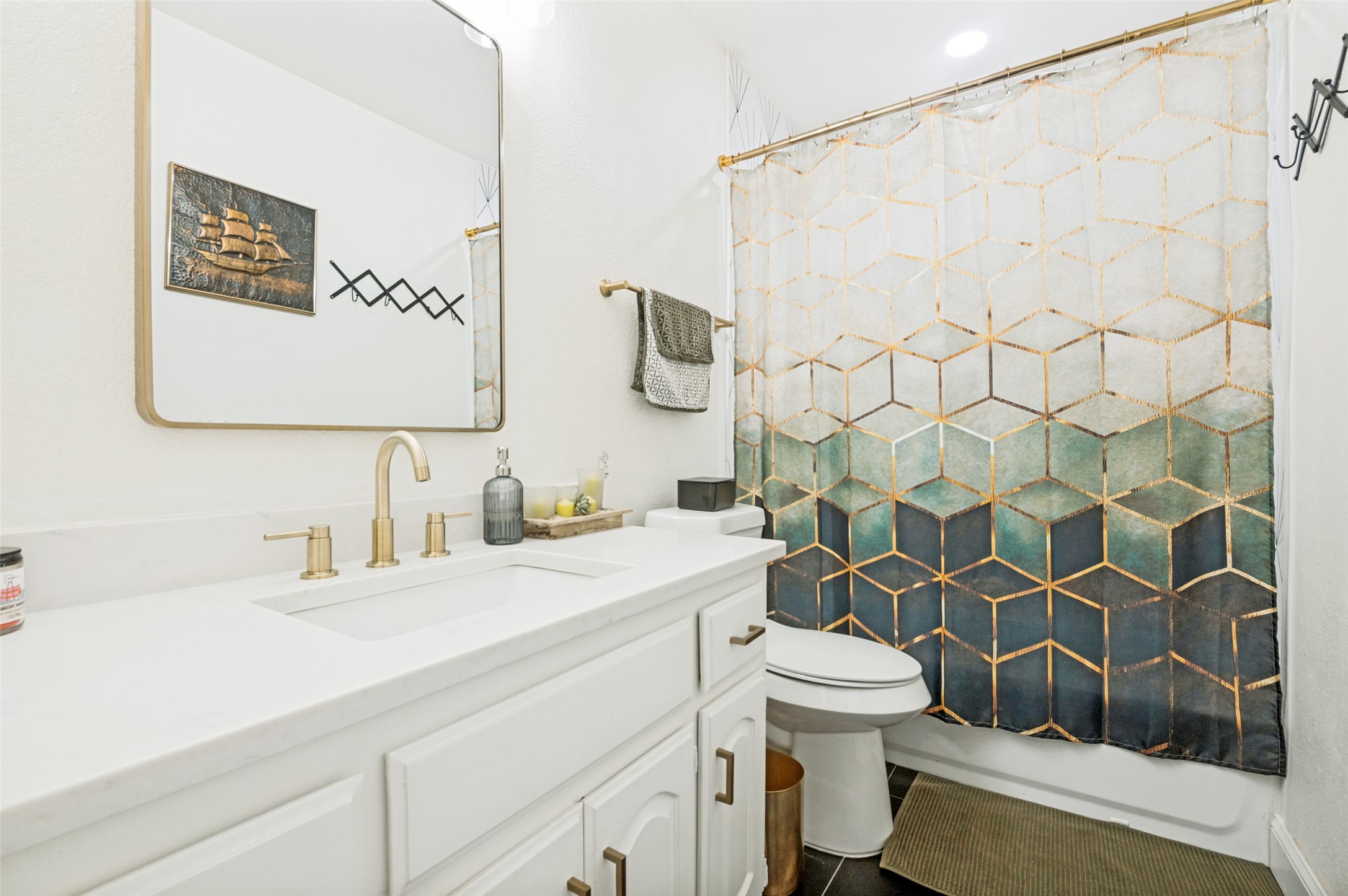 3323 Dasher Street Lancaster TX 75146