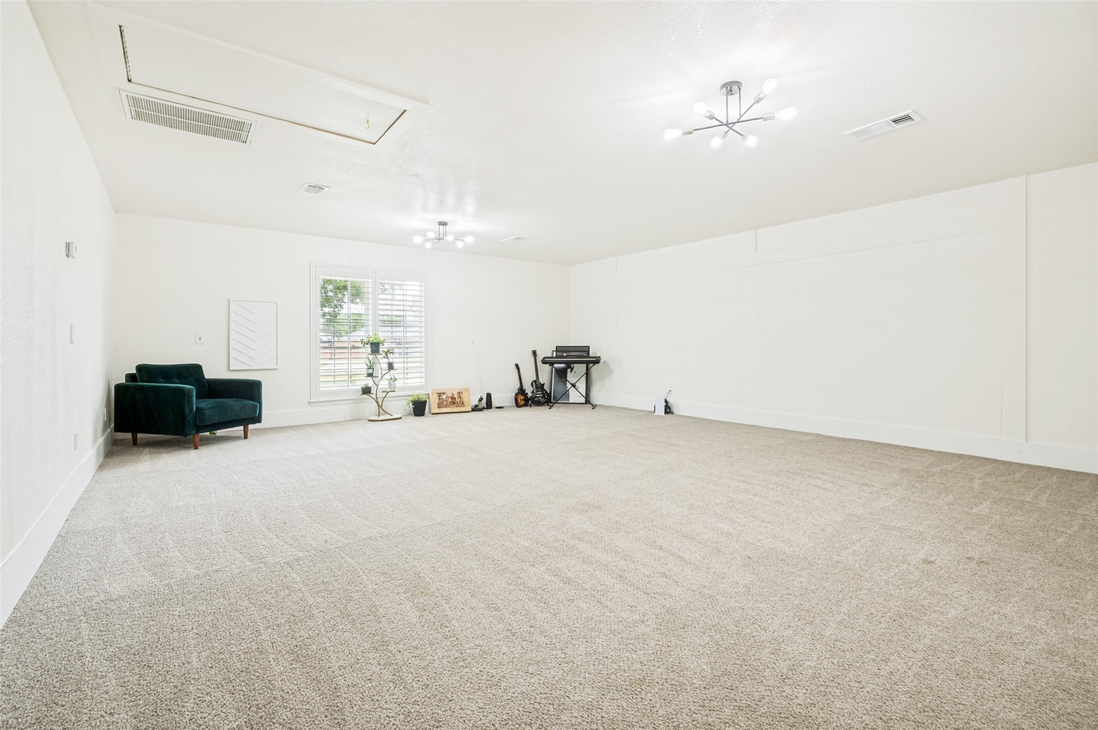 3323 Dasher Street Lancaster TX 75146