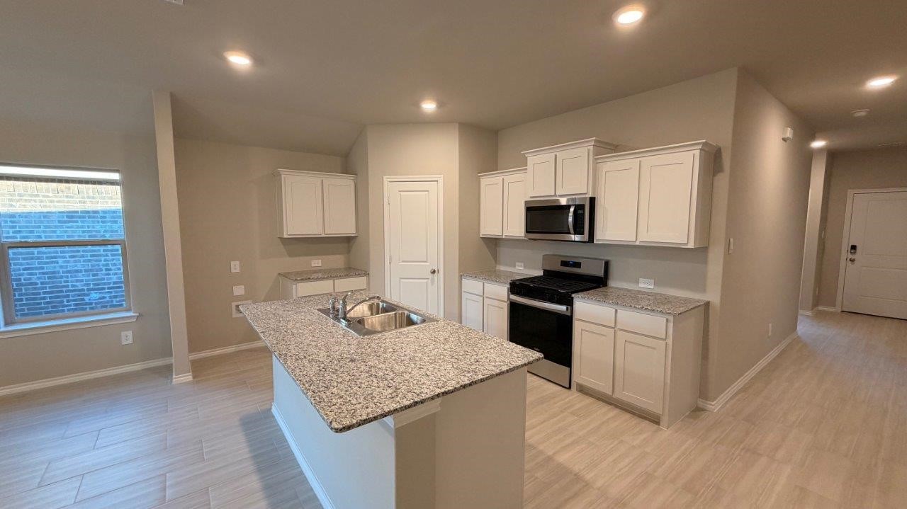 8445 Hollymead Lane Fort Worth TX 76131