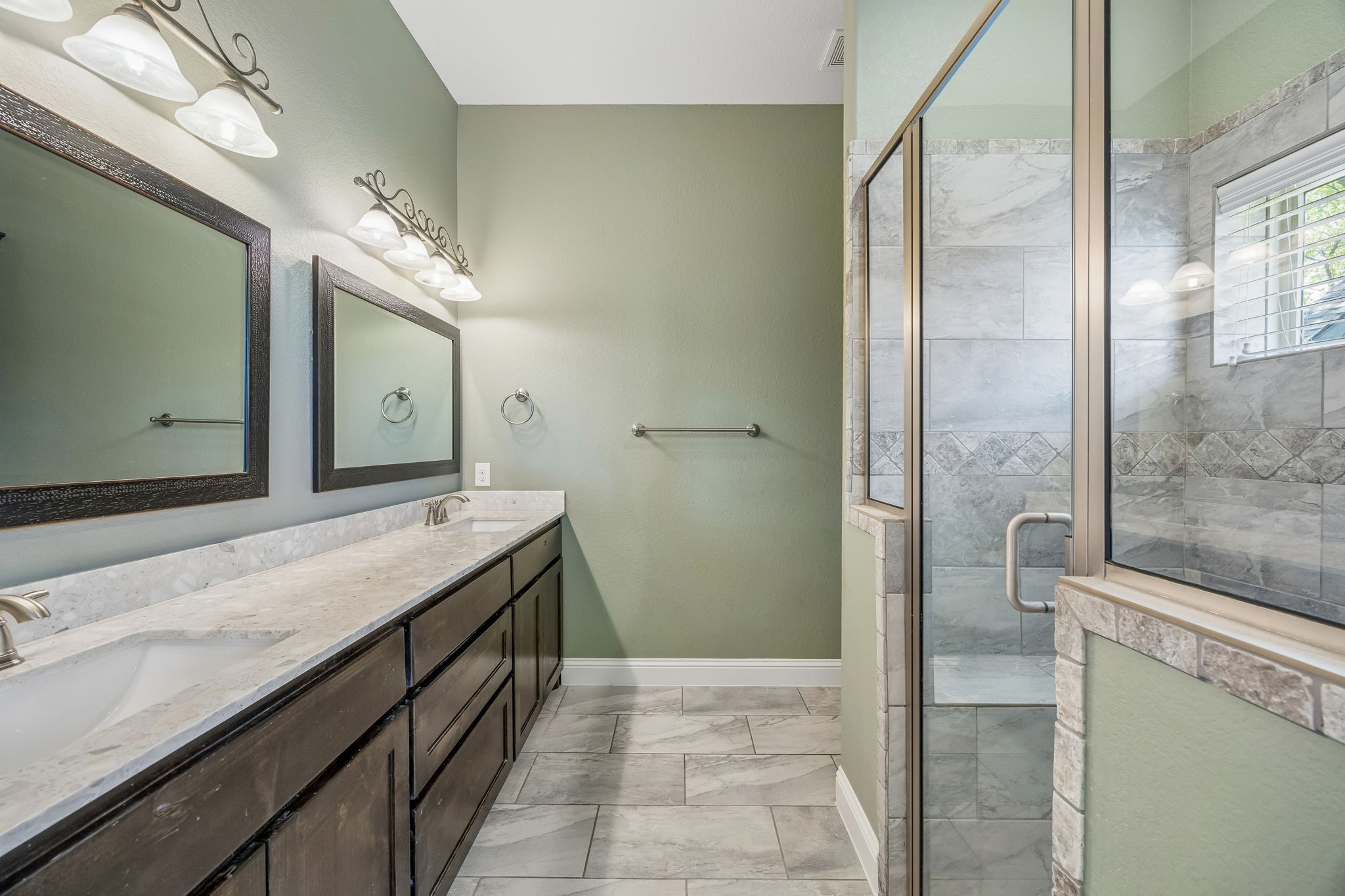 8005 Lake Bend Drive Rowlett TX 75088