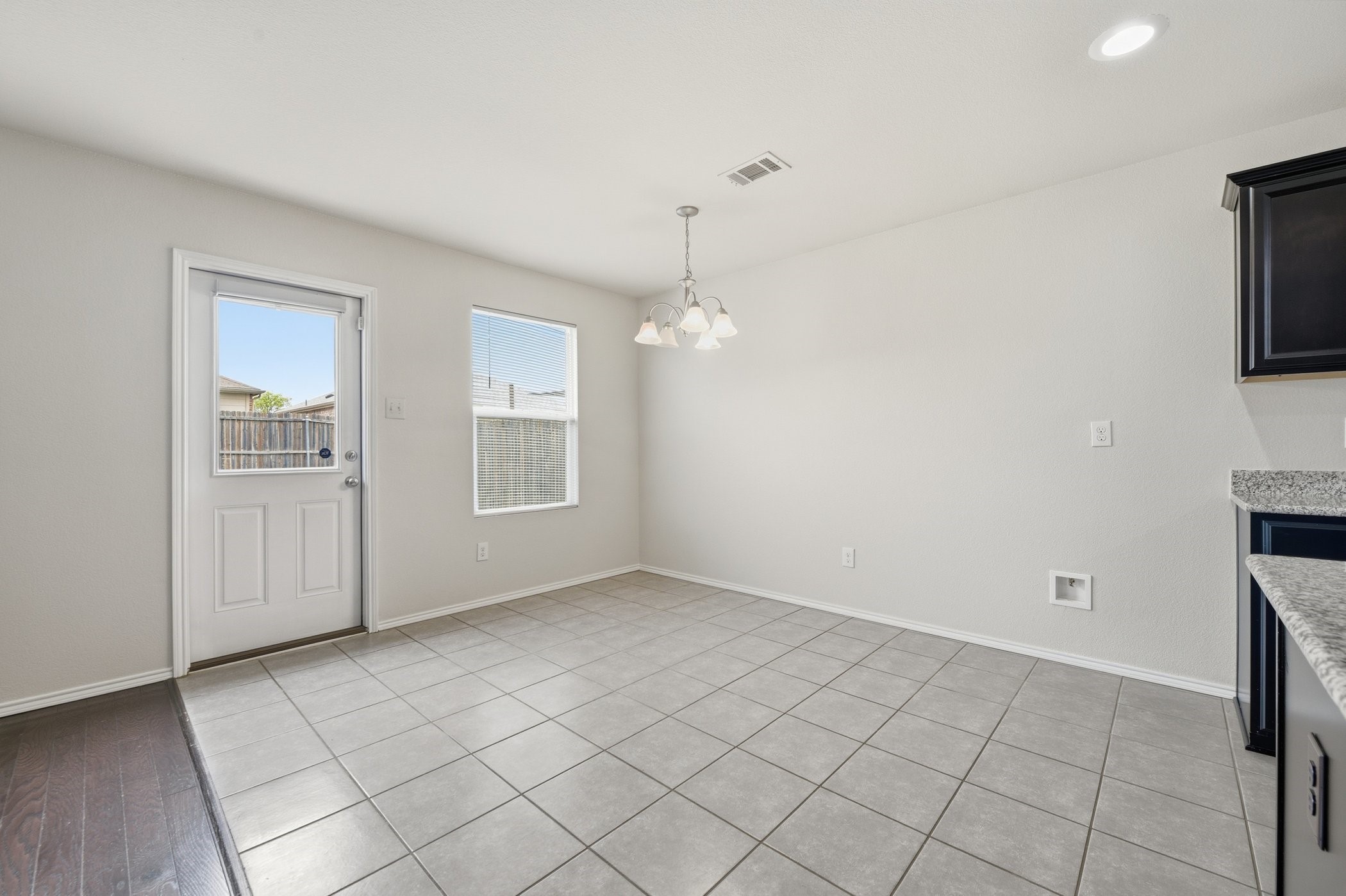 10001 Amosite Drive Fort Worth TX 76131