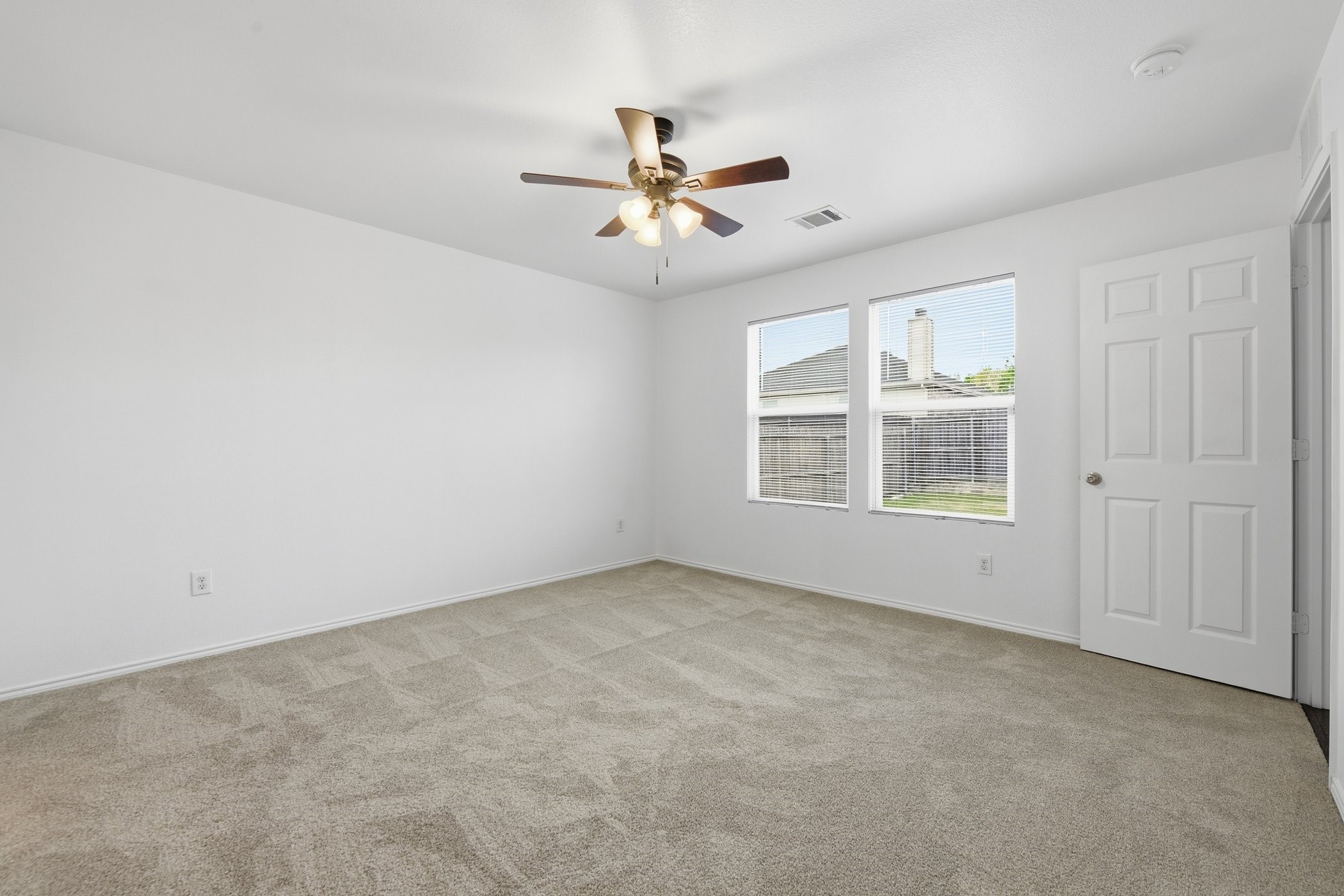 10001 Amosite Drive Fort Worth TX 76131