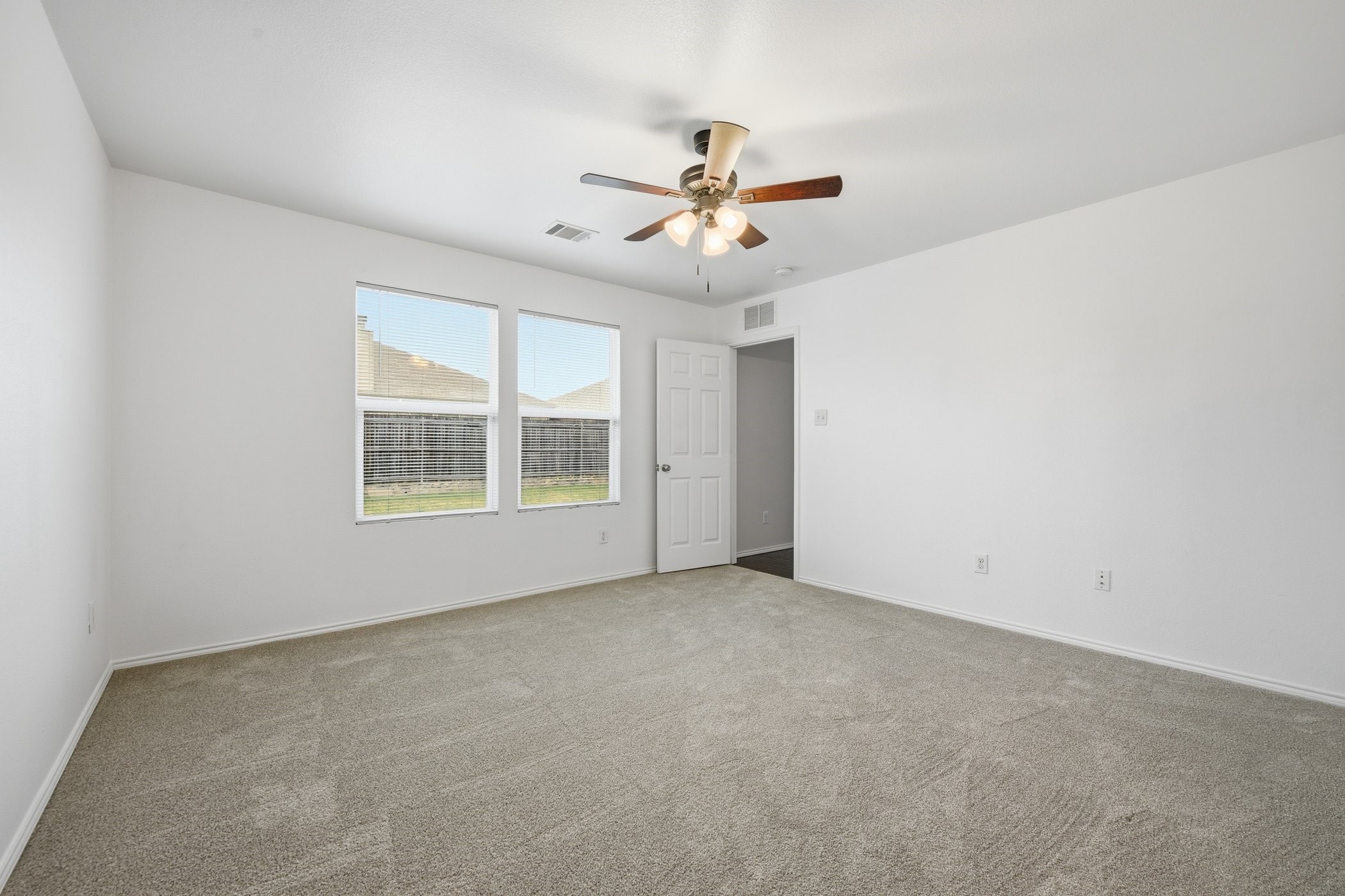 10001 Amosite Drive Fort Worth TX 76131