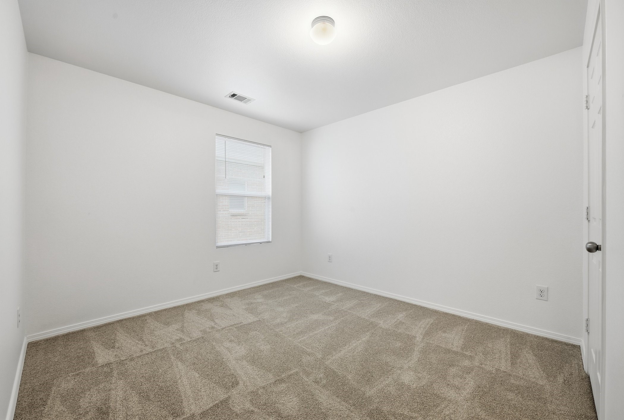 10001 Amosite Drive Fort Worth TX 76131