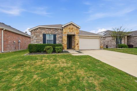10001 Amosite Drive Fort Worth TX 76131