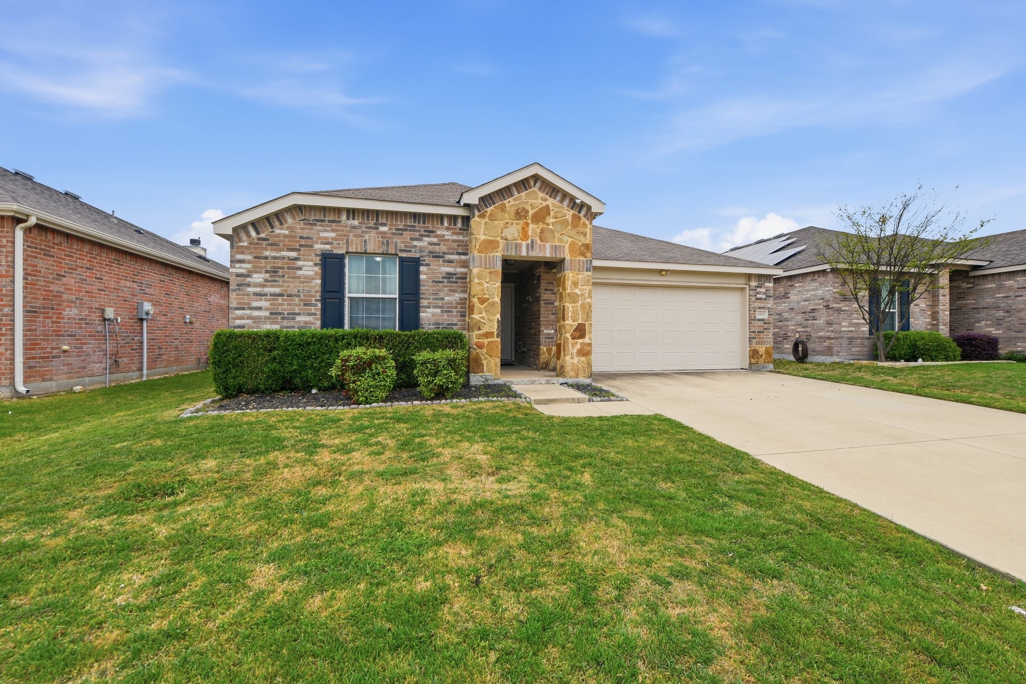 10001 Amosite Drive Fort Worth TX 76131