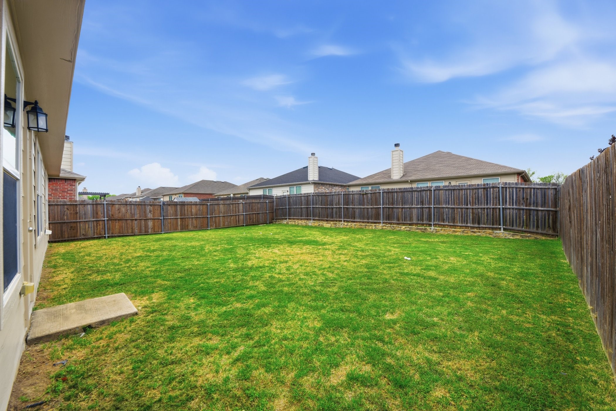 10001 Amosite Drive Fort Worth TX 76131
