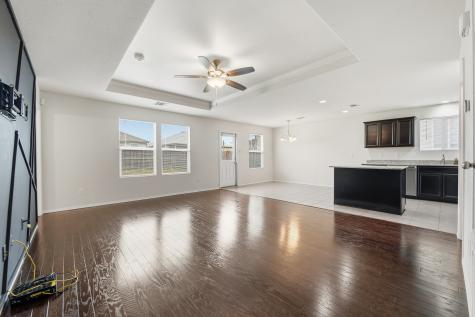 10001 Amosite Drive Fort Worth TX 76131