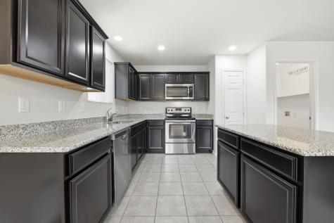 10001 Amosite Drive Fort Worth TX 76131