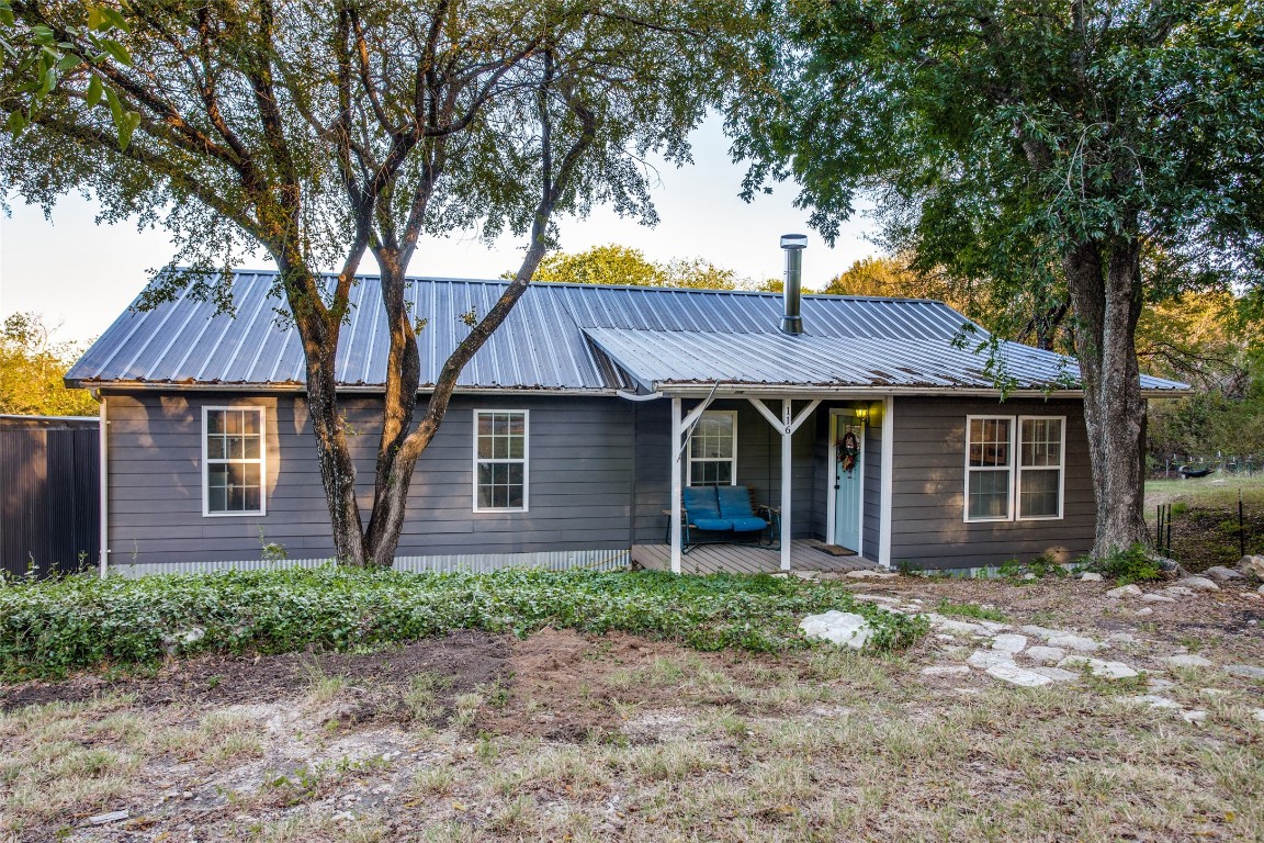 116 N Mountain Ridge Cresson TX 76035