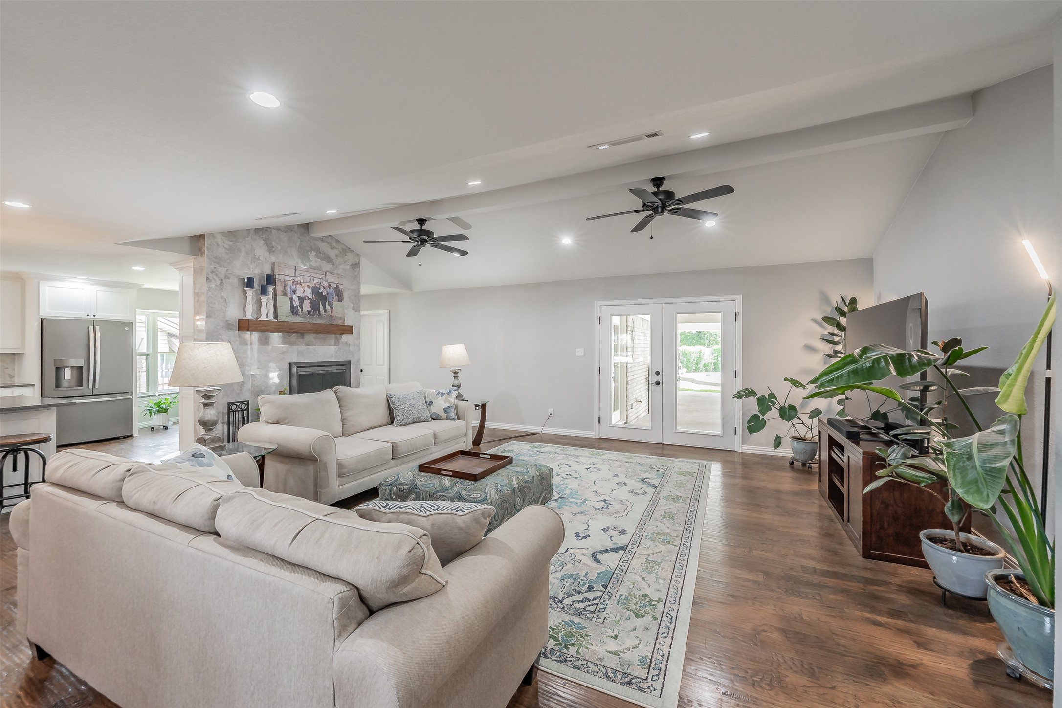 2872 Winterhaven Hurst TX 76054