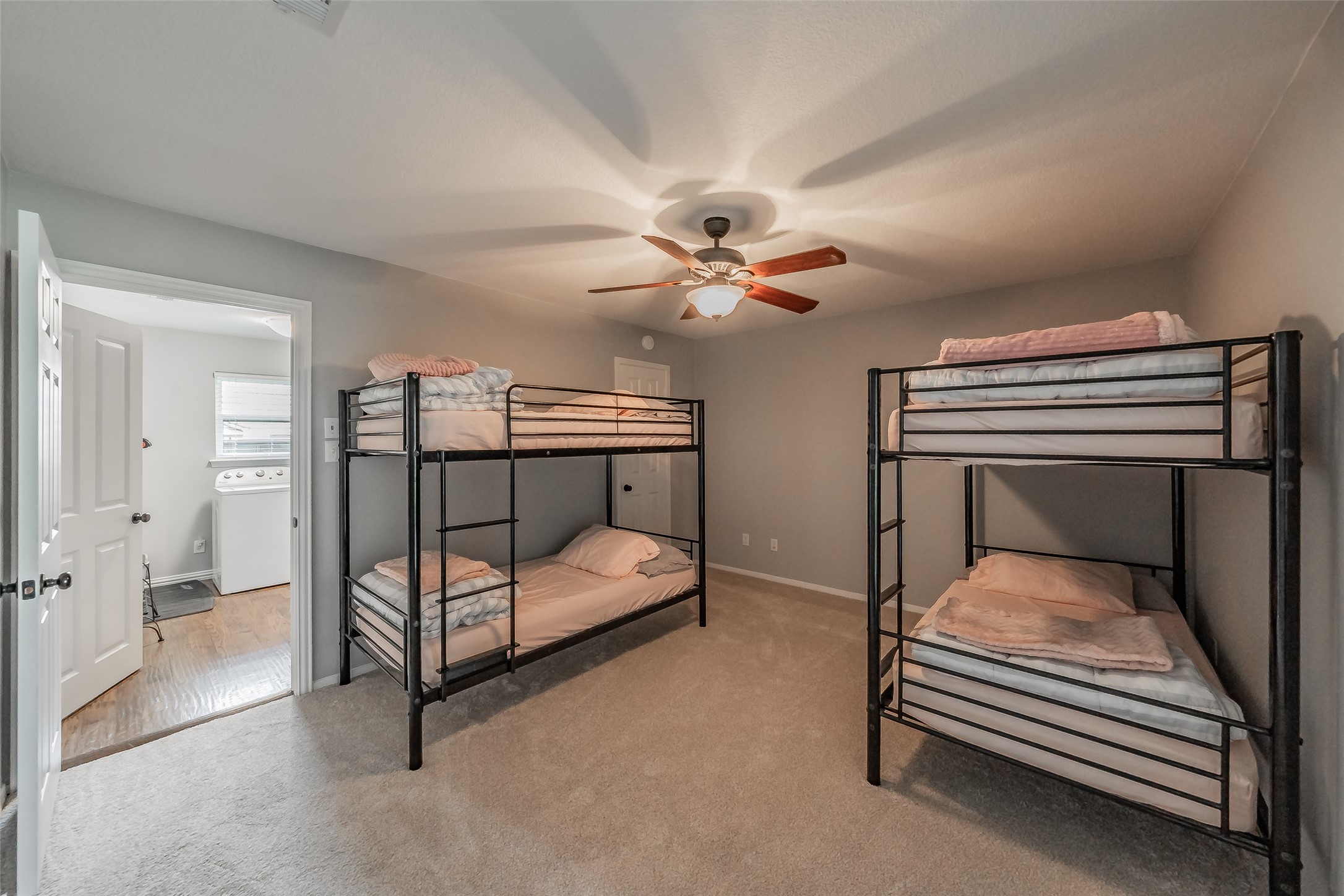 2872 Winterhaven Hurst TX 76054