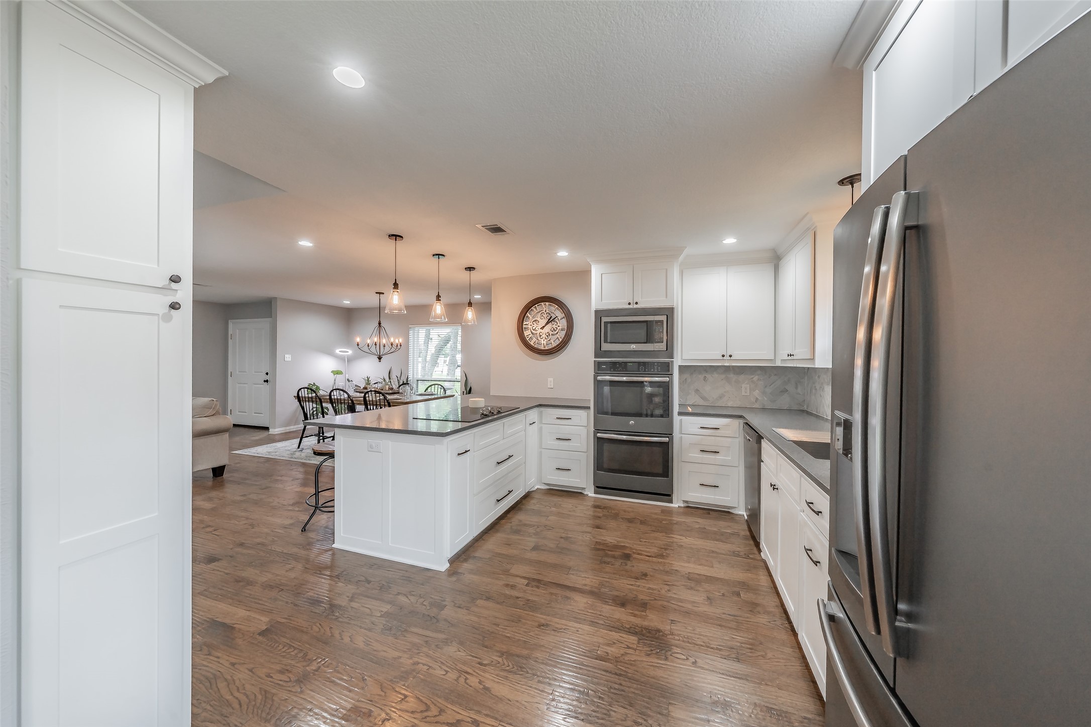 2872 Winterhaven Hurst TX 76054