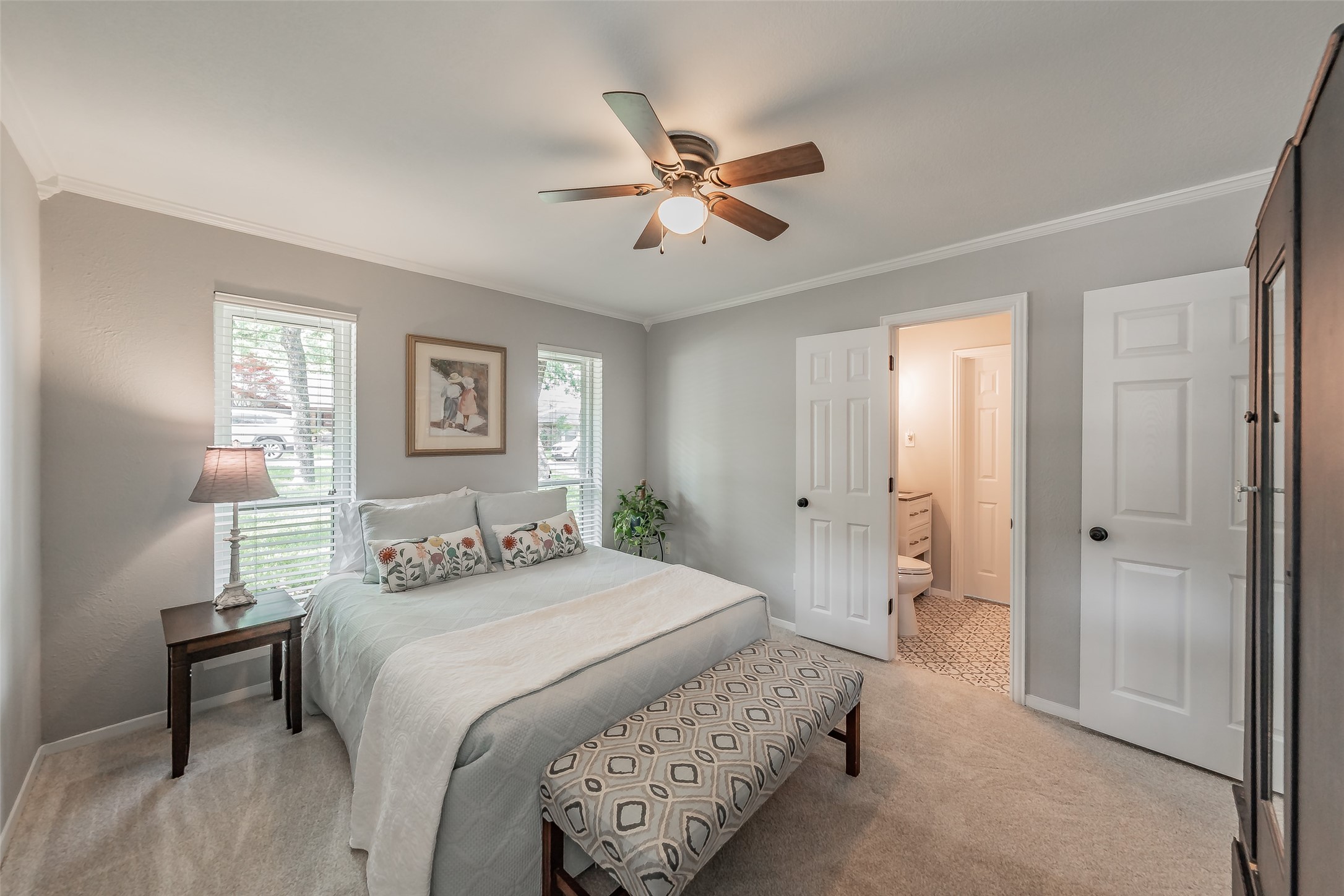 2872 Winterhaven Hurst TX 76054