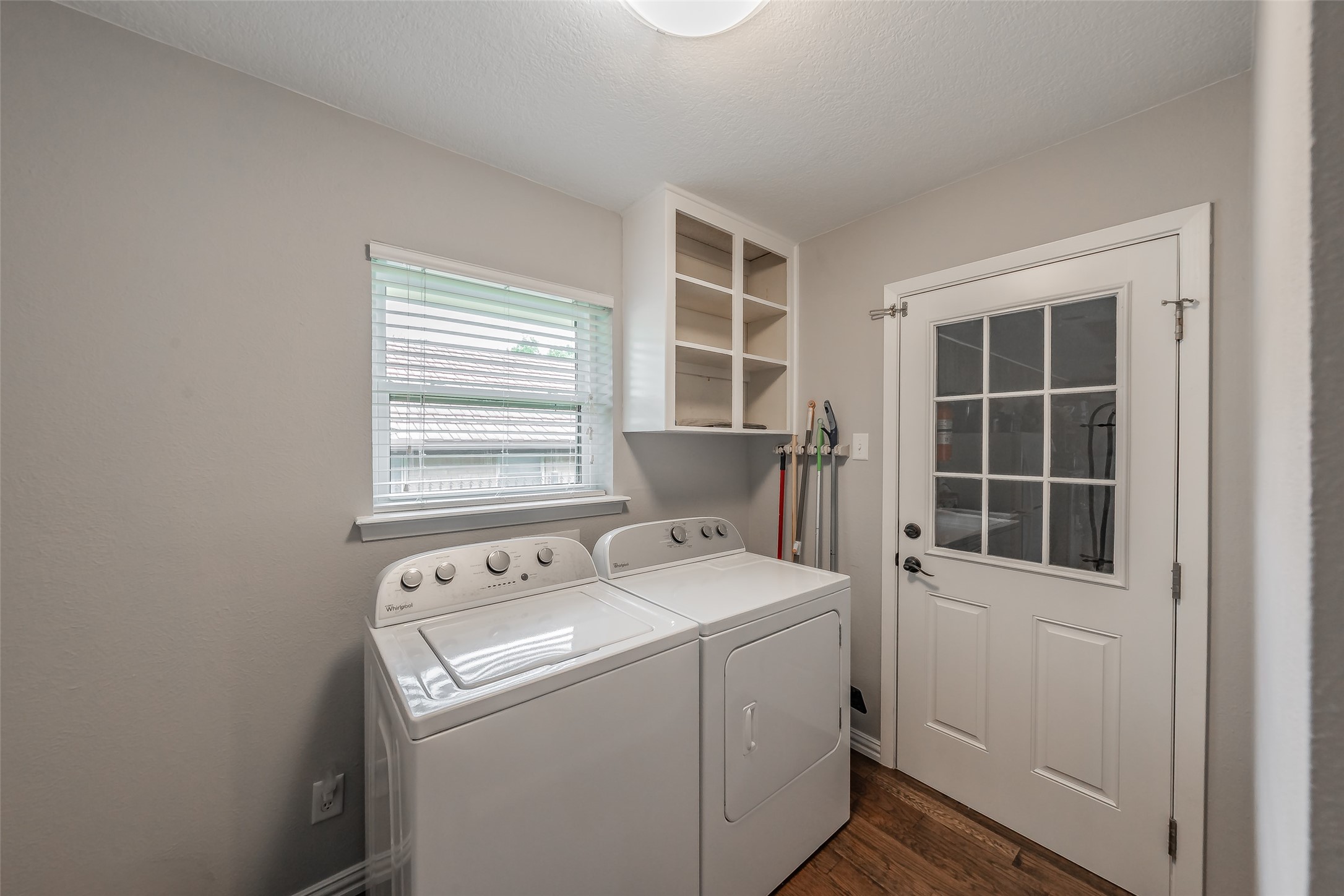 2872 Winterhaven Hurst TX 76054