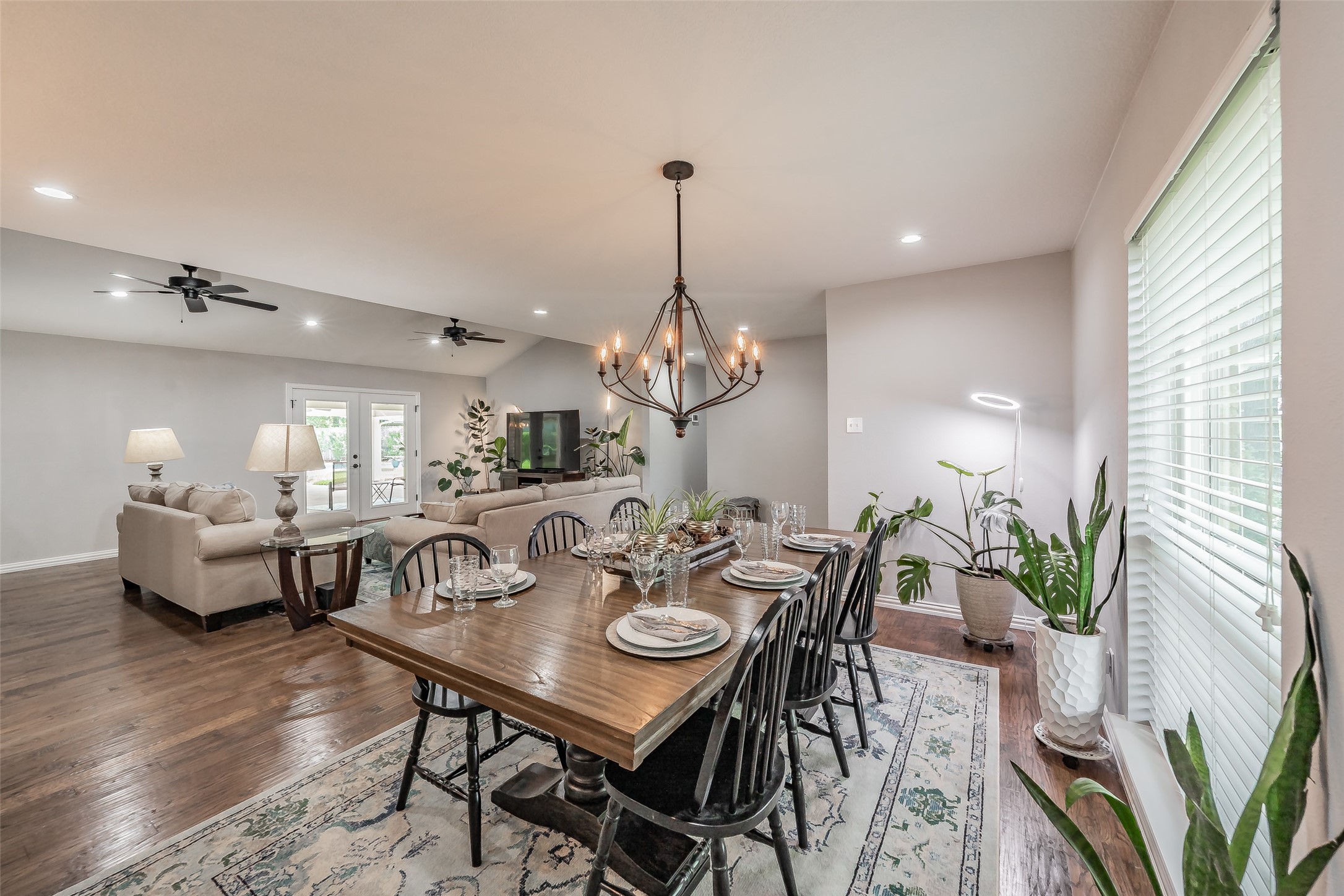 2872 Winterhaven Hurst TX 76054