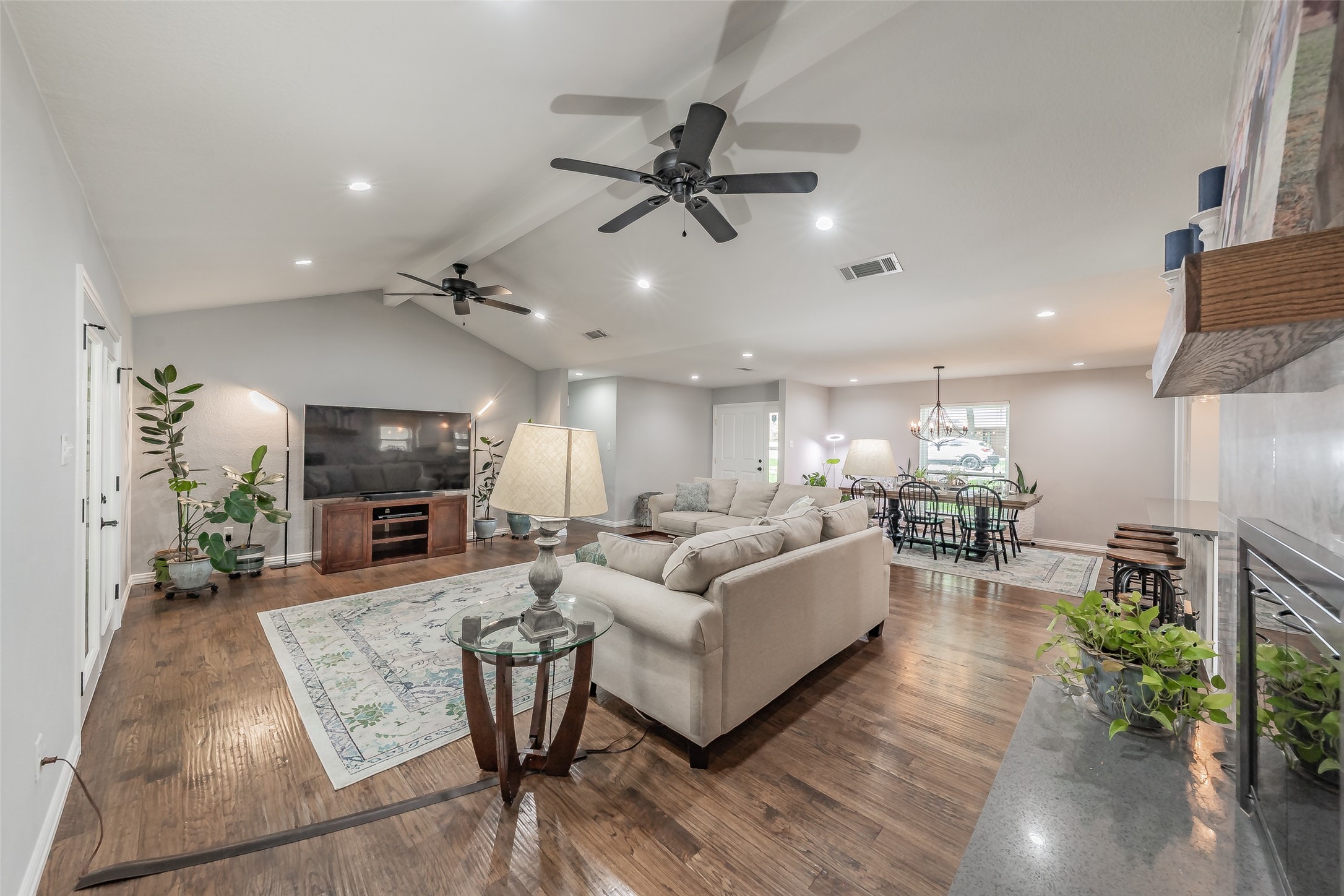 2872 Winterhaven Hurst TX 76054