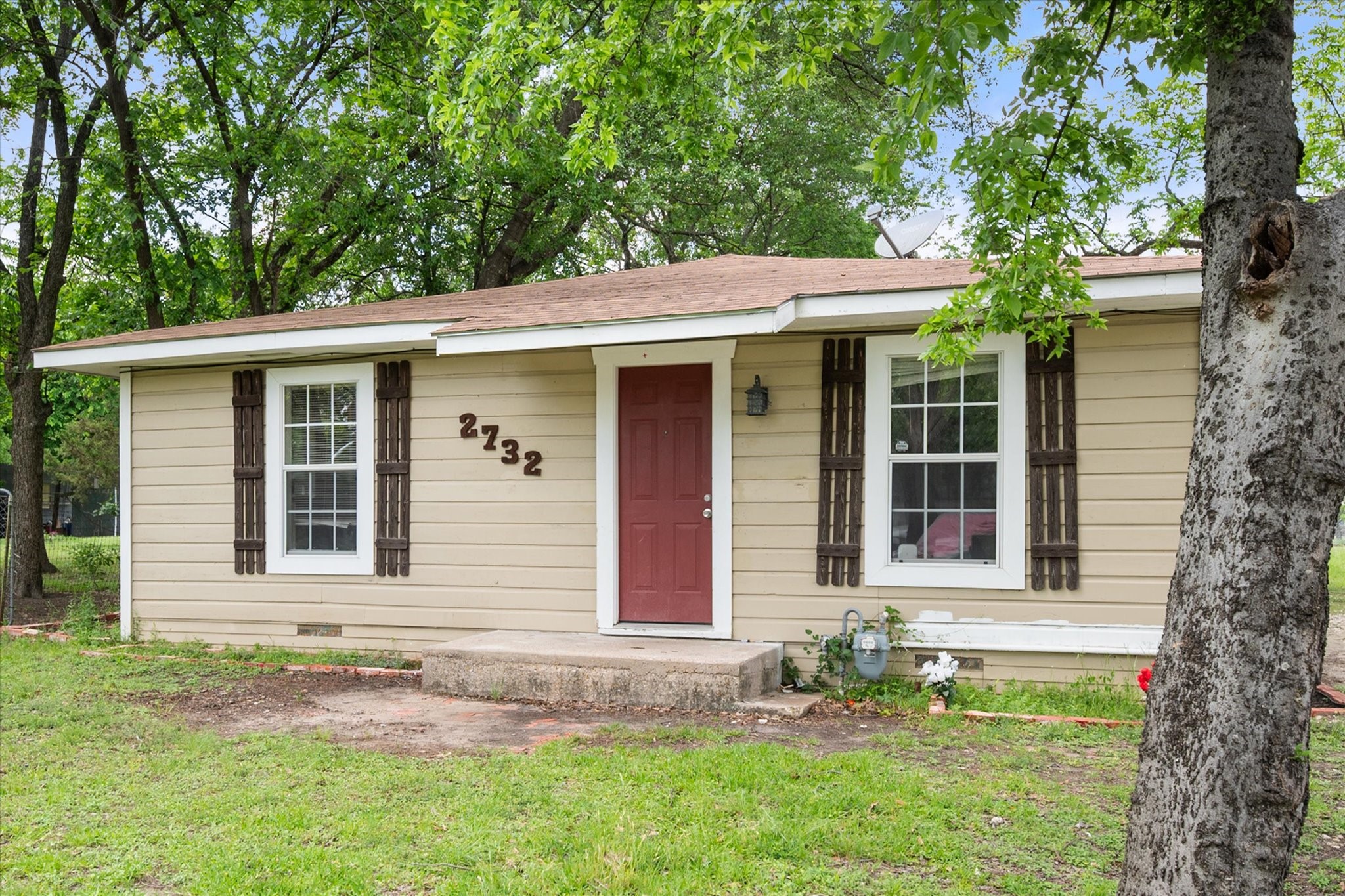2732 W Collin Street Corsicana TX 75110