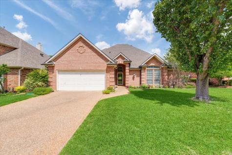 2505 Peach Blossom Court Bedford TX 76021