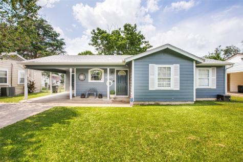 1204 W Burnett Street Ennis TX 75119