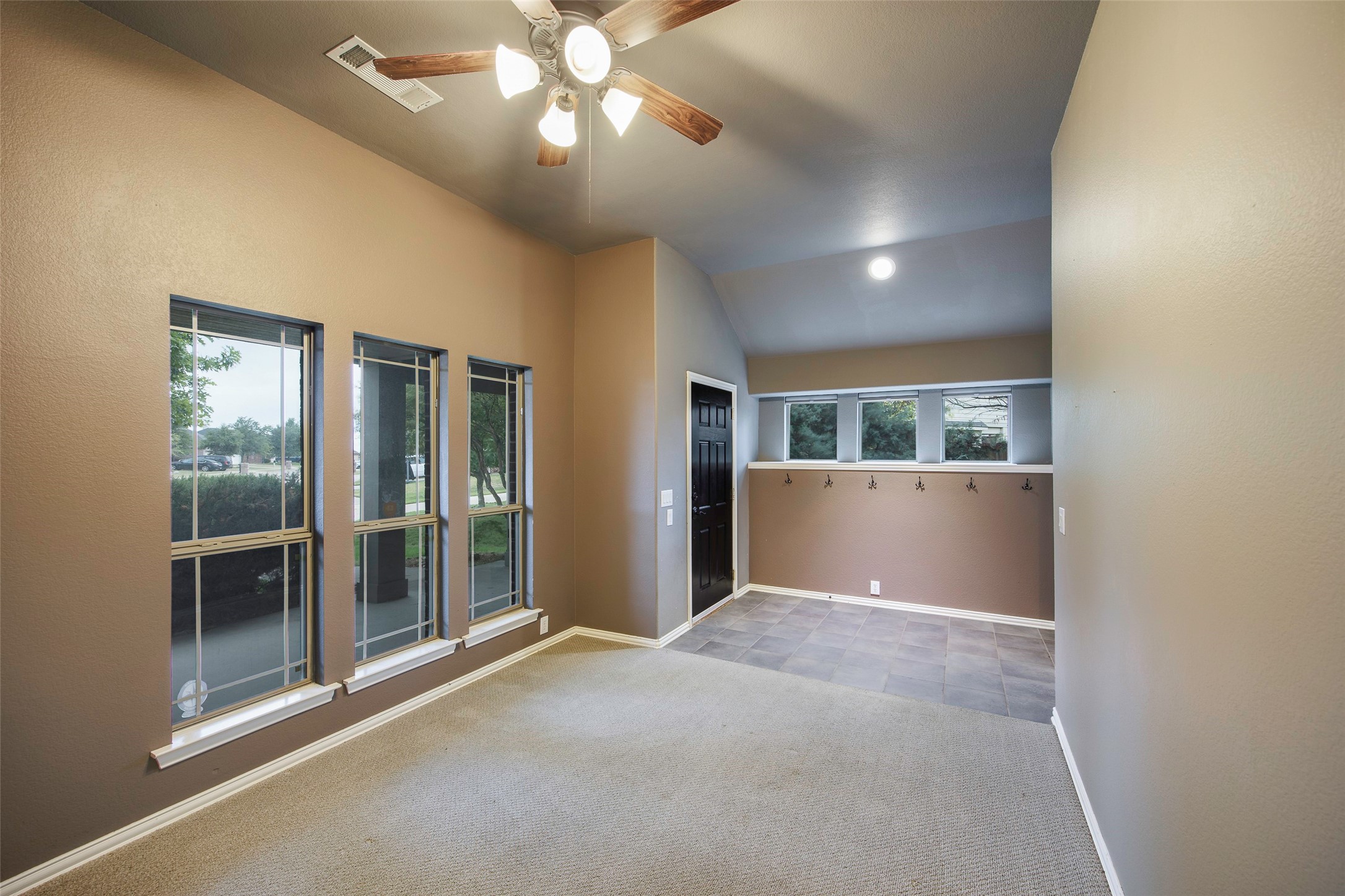 717 Chelsea Drive Midlothian TX 76065