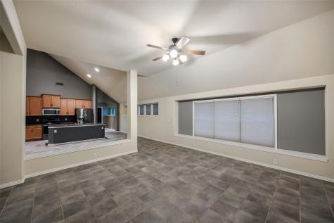 717 Chelsea Drive Midlothian TX 76065