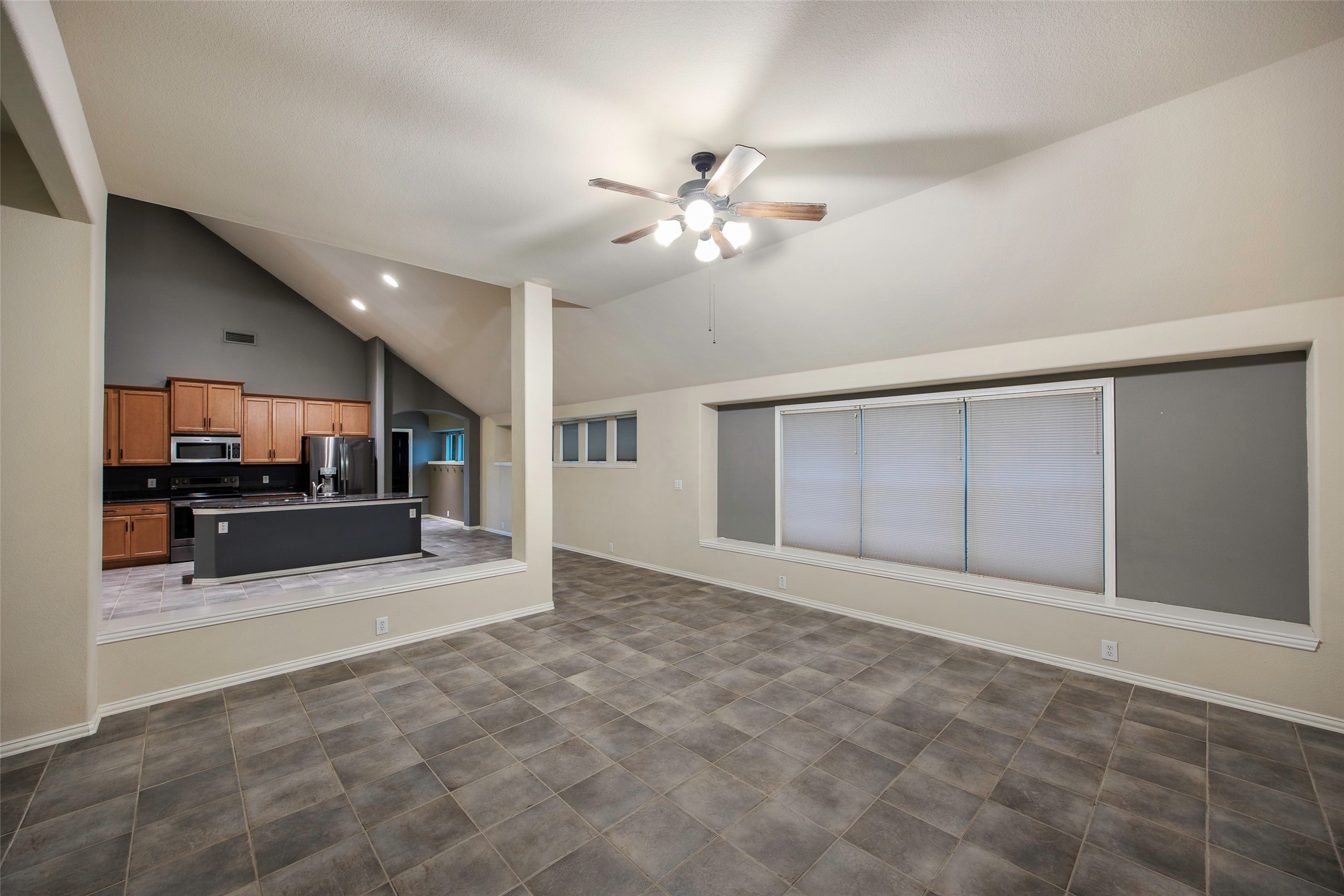 717 Chelsea Drive Midlothian TX 76065