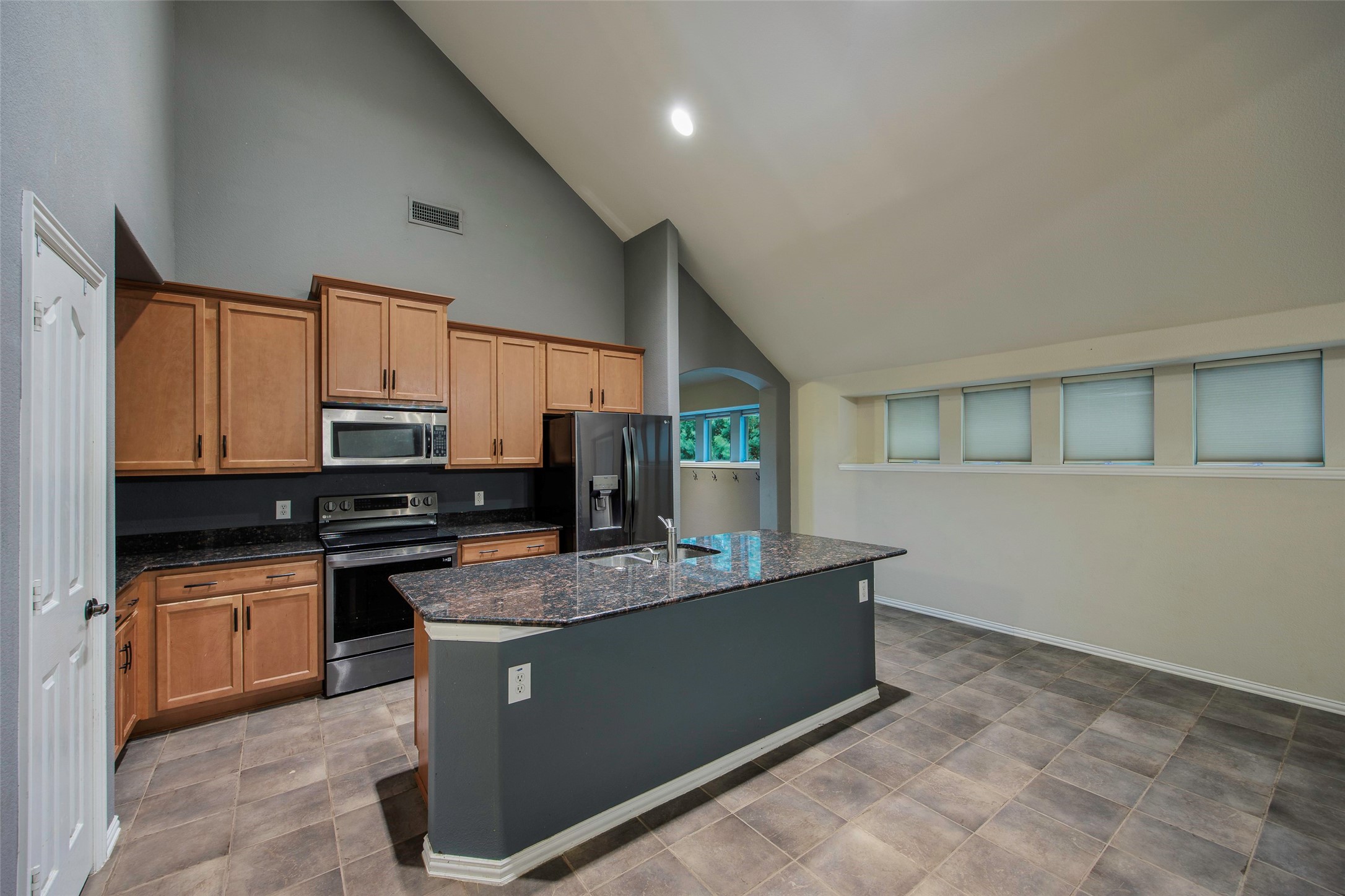 717 Chelsea Drive Midlothian TX 76065