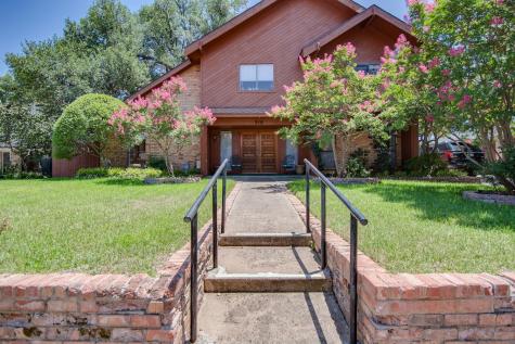 514 Hinsdale Drive Arlington TX 76006