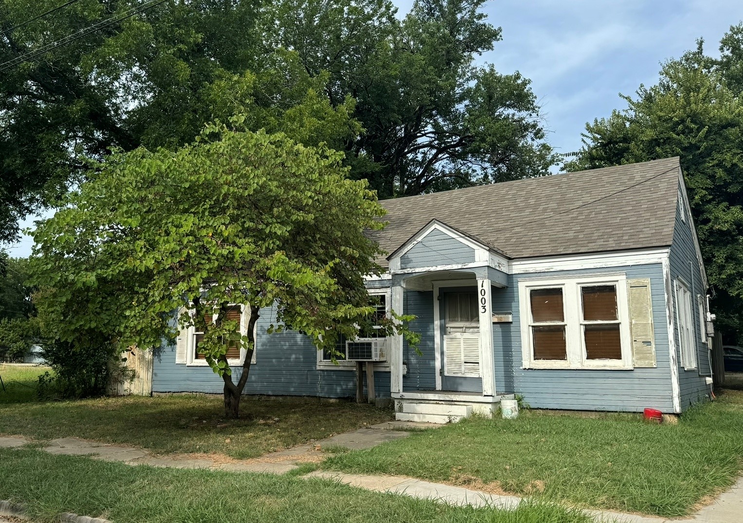 1003 N Dixon Street Gainesville TX 76240