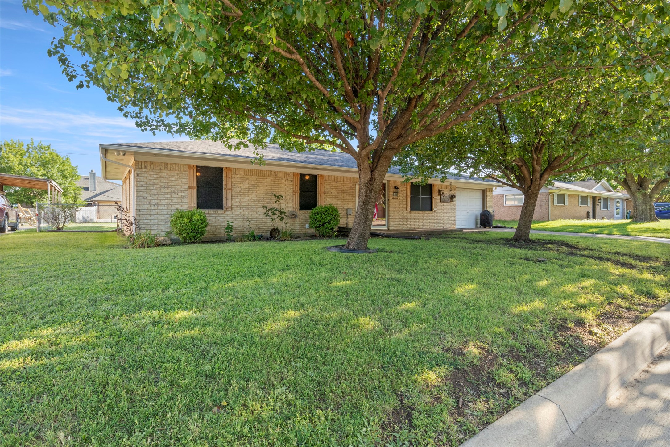 106 Wayne Drive Sanger TX 76266