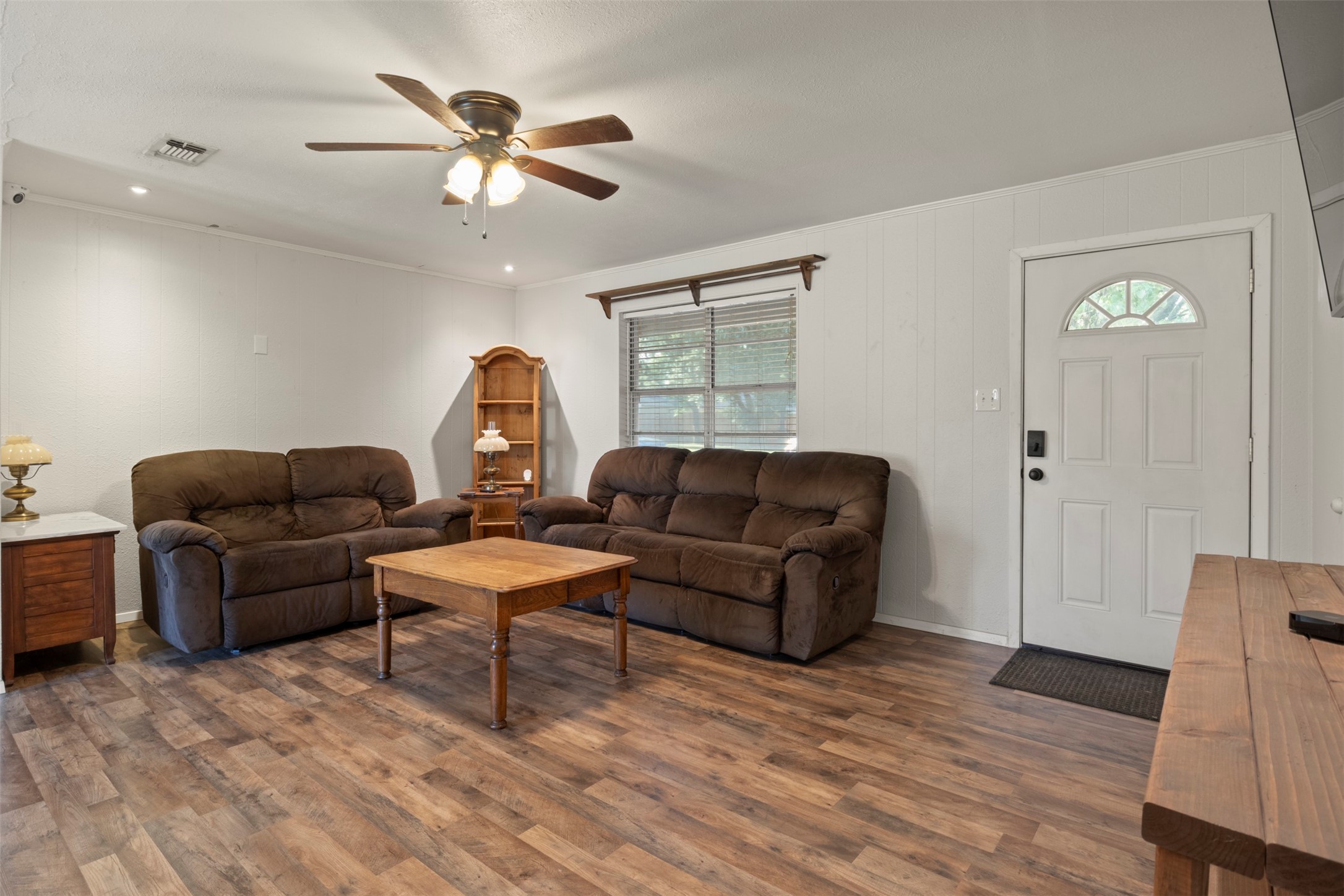 106 Wayne Drive Sanger TX 76266