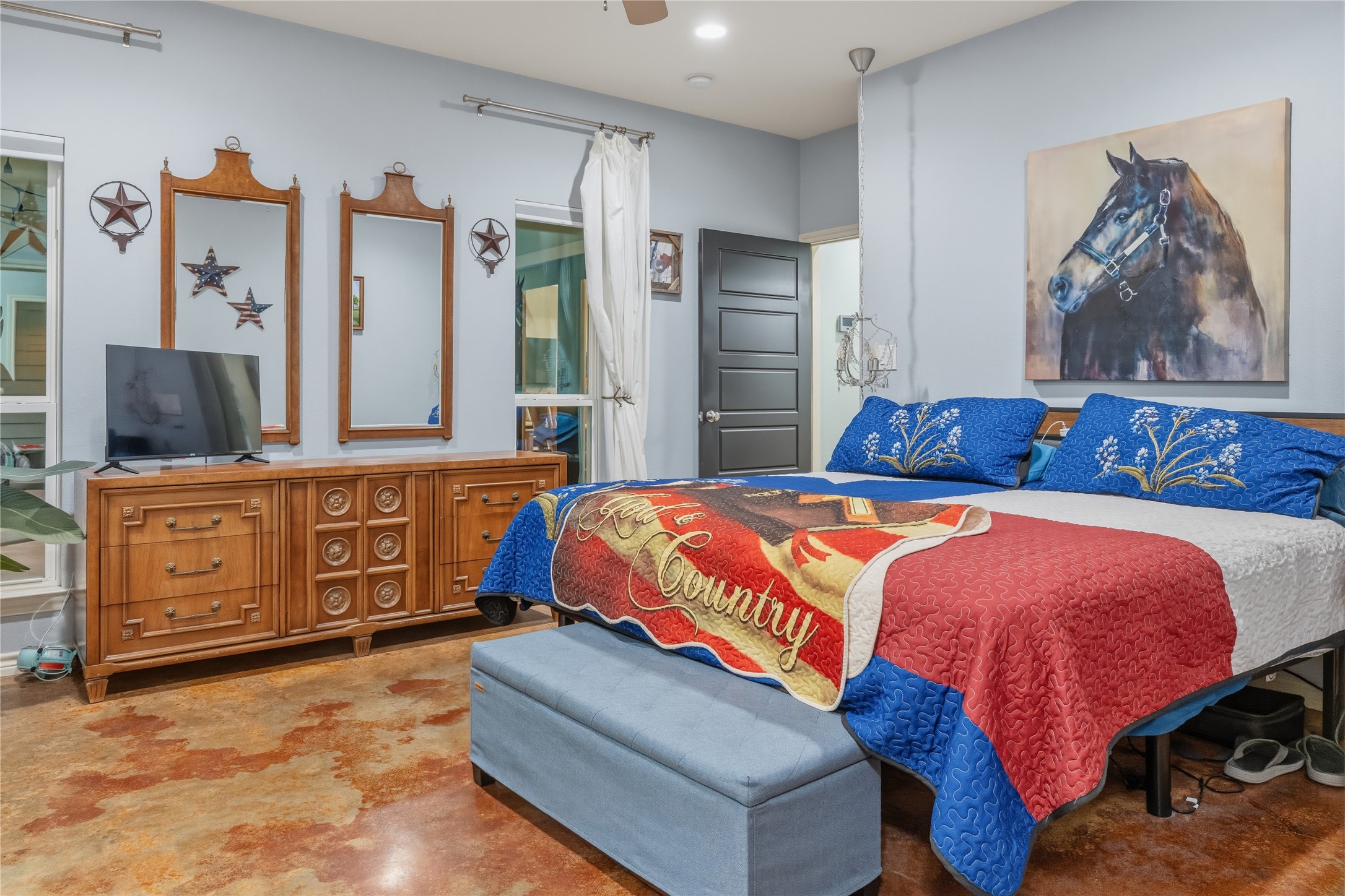 220 Rs County Road 4263 Emory TX 75440