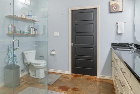 220 Rs County Road 4263 Emory TX 75440