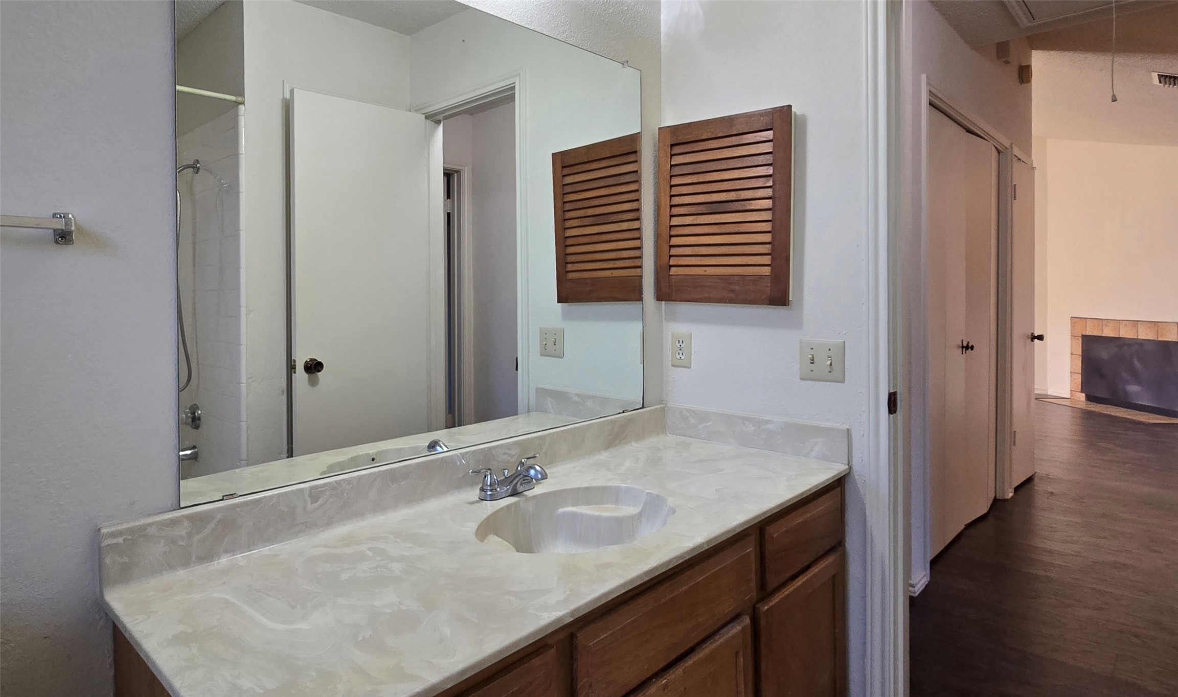 2224 Limestone Lane Garland TX 75040