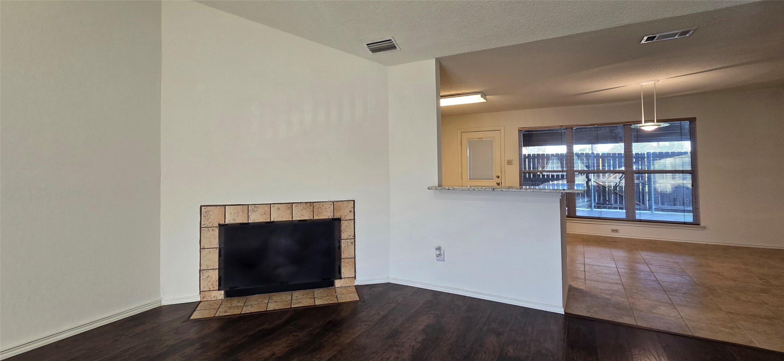 2224 Limestone Lane Garland TX 75040