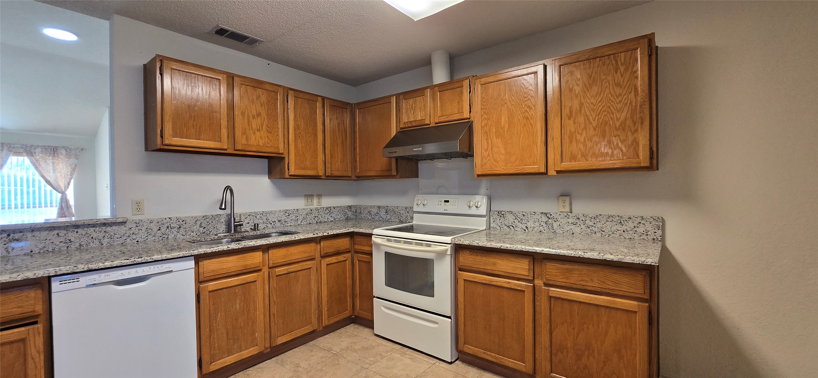 2224 Limestone Lane Garland TX 75040