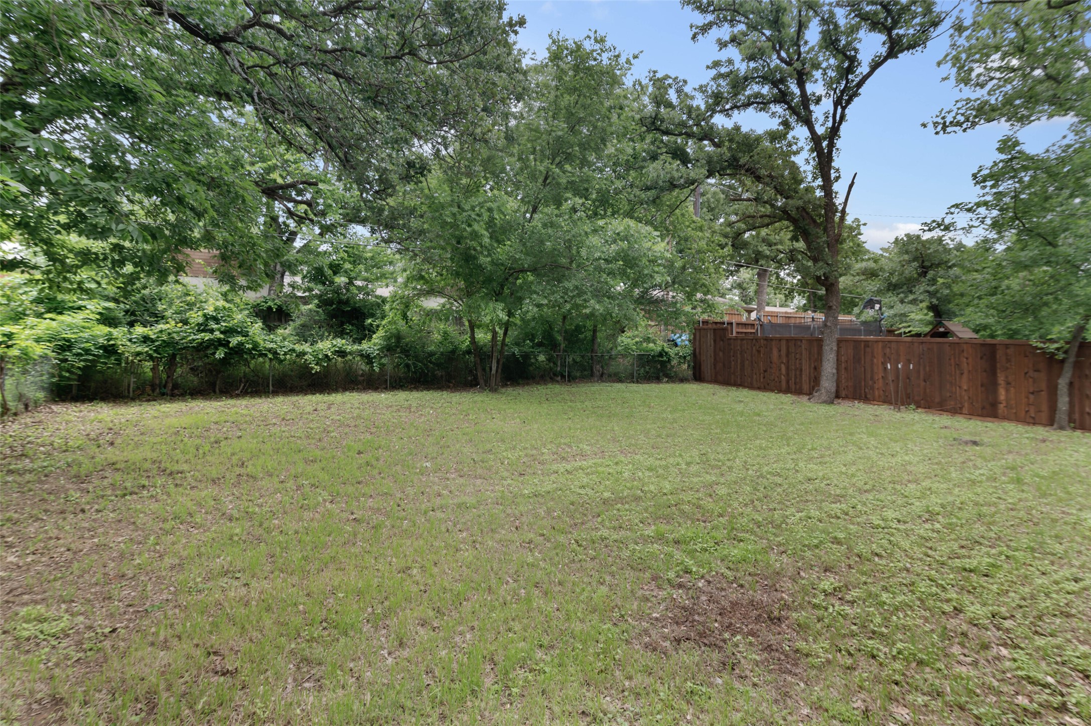 2103 Mercedes Road Denton TX 76205